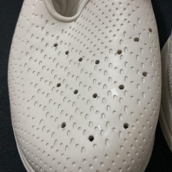 NWOT SKECHERS ULTRA GO FOAMIES WO SIZE 10 CREAM COLOR SLIPON WATER /CASUAL SHOES - Picture 6 of 14